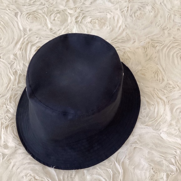 Dior Hat - Picture 3 of 7